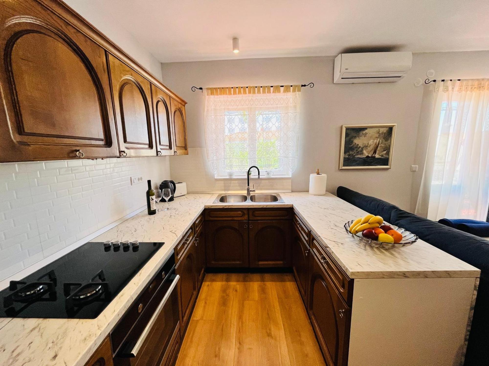 Apartment Danica Sunshine Makarska