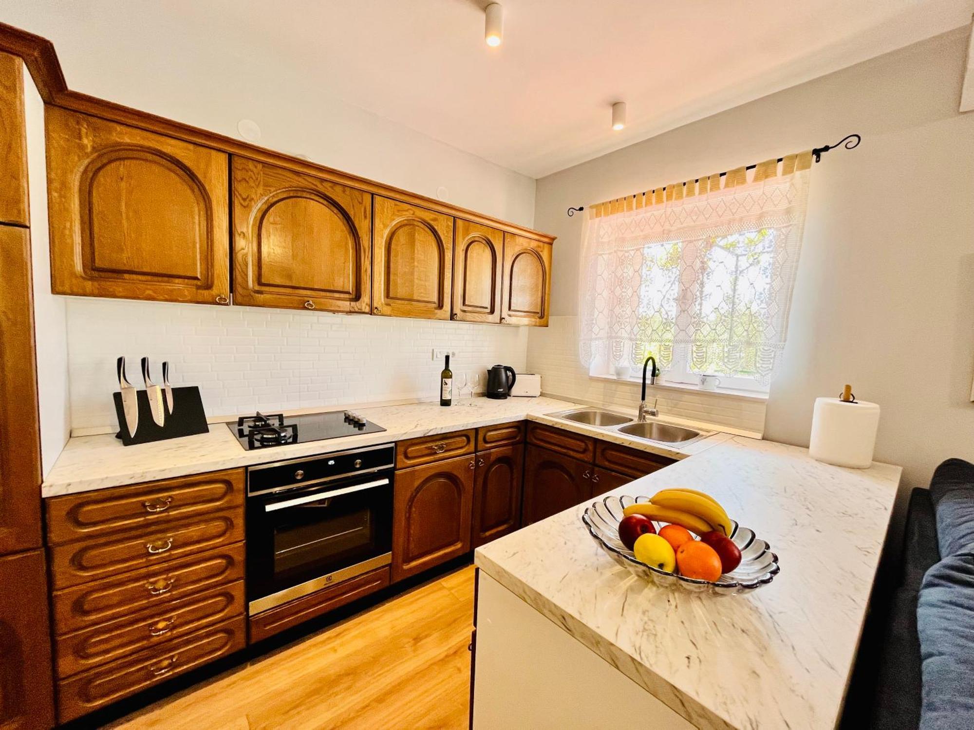 Danica Sunshine Apartment